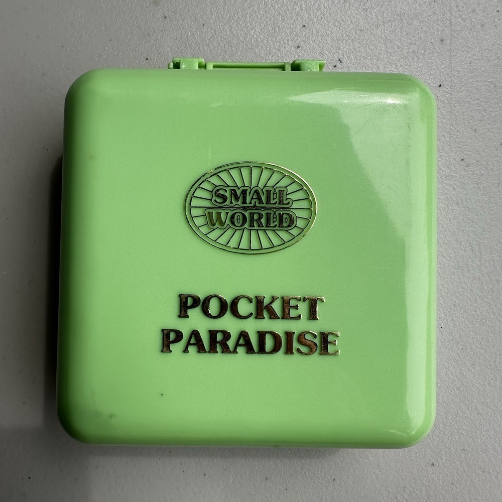 Vintage 1992 Small World Pocket Paradise Green Case Train Set w/ 8 Figures EUC